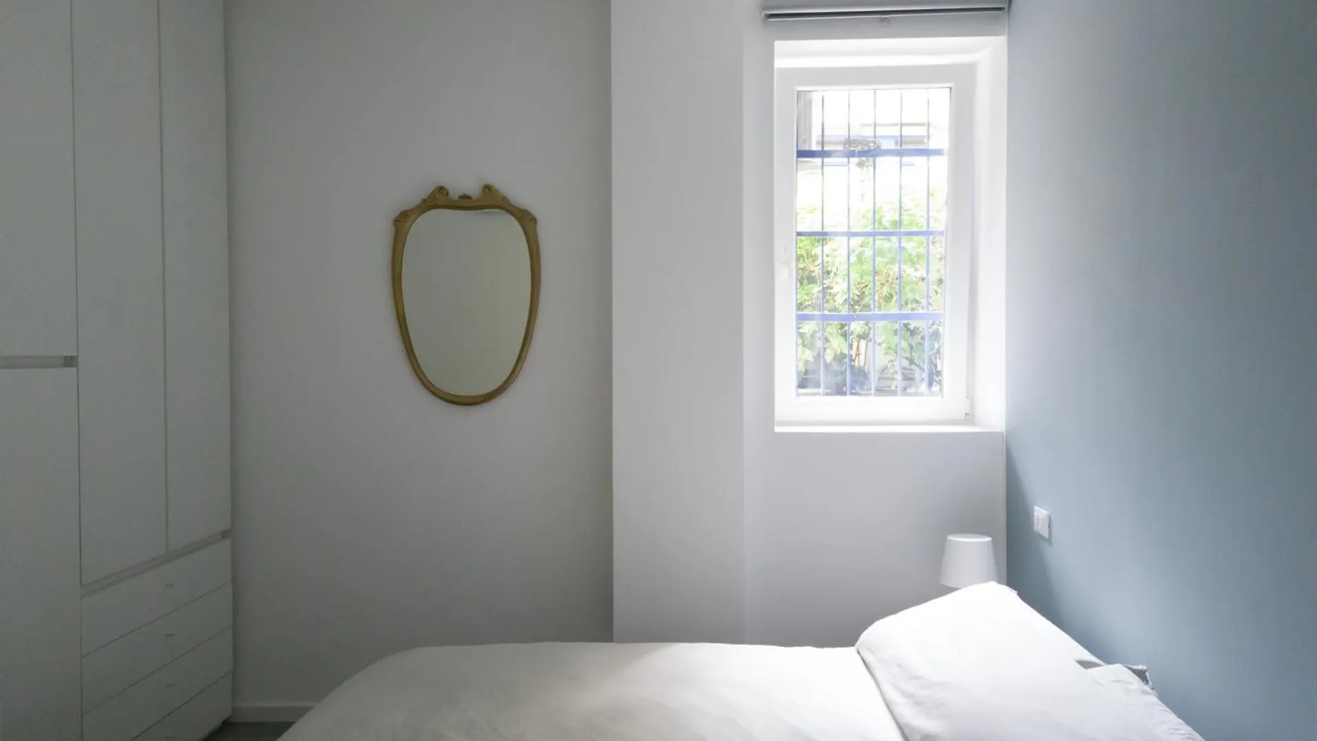 New And Big Studio Navigli-Naba Milano