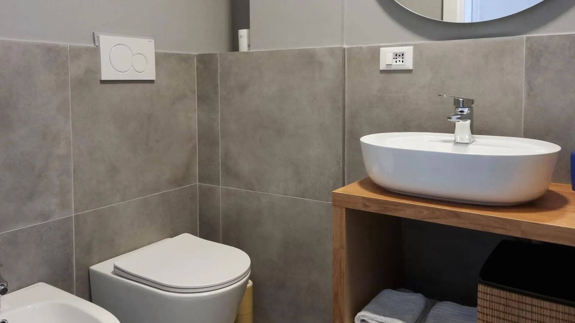 New And Big Studio Navigli-Naba Milano イタリア